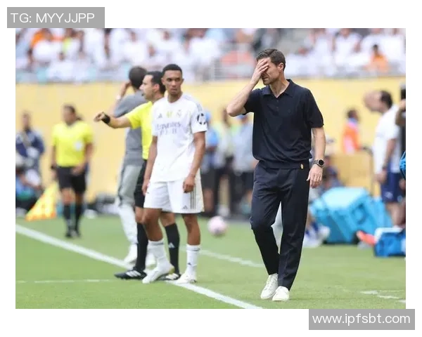 头疼！阿斯：阿隆索重新考虑贝林厄姆方位，踢中场仍是放前锋死后